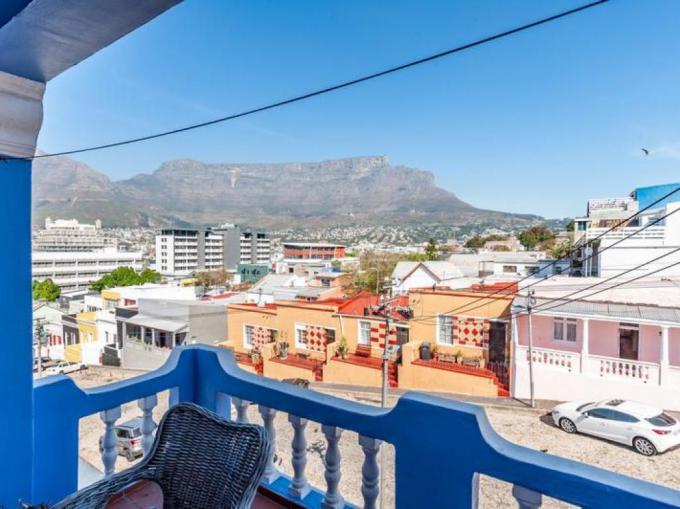 2 Bedroom Apartment for Sale For Sale in Bo-Kaap - MR628845