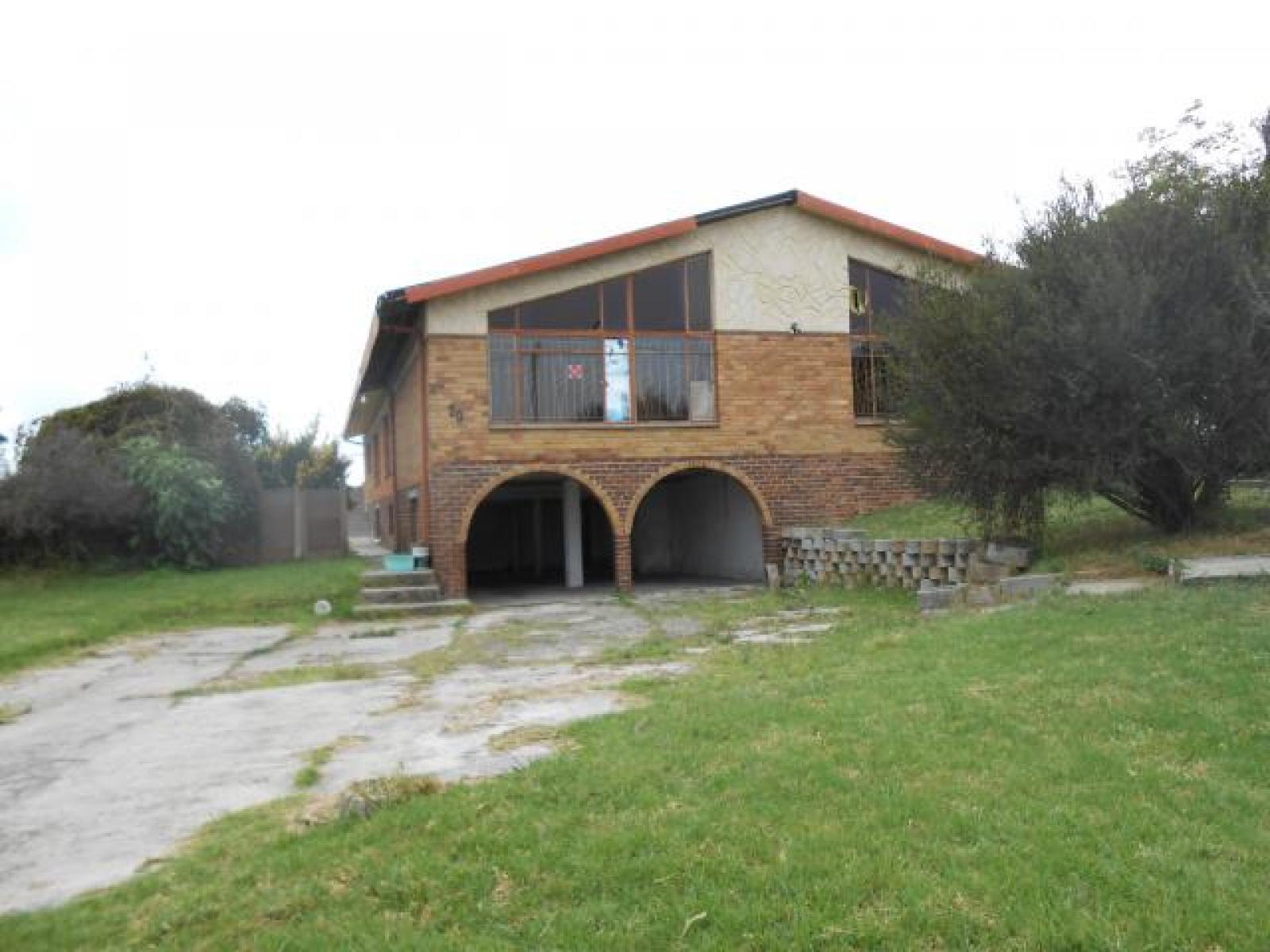 Front View of property in Secunda