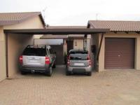 2 Bedroom 2 Bathroom Simplex for Sale for sale in Weltevreden Park