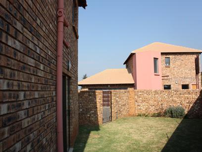 3 Bedroom Cluster for Sale For Sale in Alberton - Private Sale - MR037352