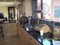 Kitchen - 16 square meters of property in Sea View EC