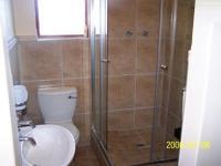 Bathroom 1 - 6 square meters of property in Sea View EC