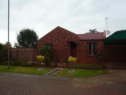 3 Bedroom House for Sale For Sale in Elandspoort - Home Sell - MR06355