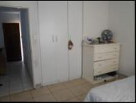 Main Bedroom - 13 square meters of property in Elspark