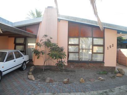 Front View of property in Kraaifontein