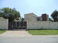 4 Bedroom 4 Bathroom House for Sale for sale in Bryanston