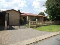 4 Bedroom 2 Bathroom House for Sale for sale in Brackendowns