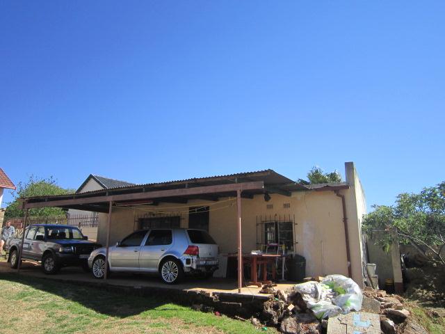 Front View of property in Roodepoort