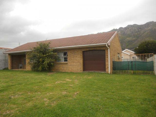 Front View of property in Gordons Bay