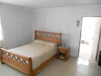 Main Bedroom - 22 square meters of property in Zakariyya Park