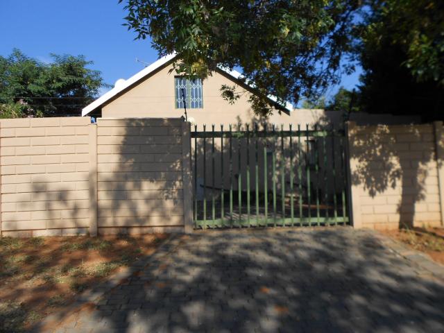 4 Bedroom House for Sale For Sale in Kensington B - JHB - Home Sell - MR088927