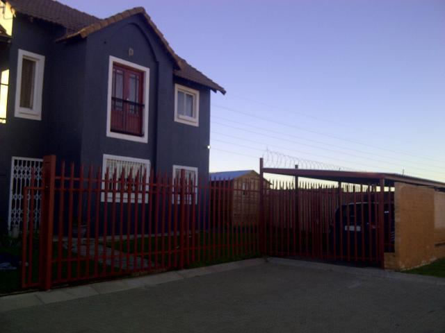 2 Bedroom Cluster for Sale For Sale in Heidelberg - GP - Home Sell - MR089497