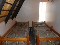 Bed Room 1 - 10 square meters of property in Buffelspoort