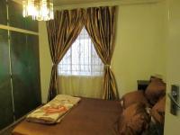 Main Bedroom - 10 square meters of property in Lenasia South