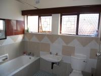 Bathroom 1 - 5 square meters of property in Mandini