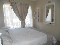 Bed Room 1 - 9 square meters of property in Three Rivers