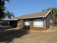 Front View of property in The Orchards