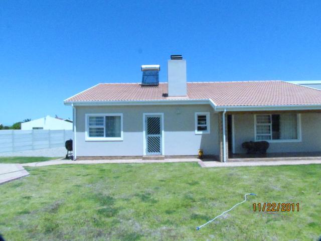 3 Bedroom House for Sale For Sale in Gansbaai - Private Sale - MR096871