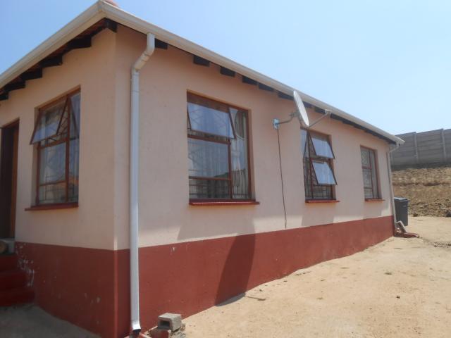 3 Bedroom House for Sale For Sale in Olievenhoutbos - Private Sale - MR096991