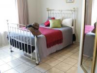 Bed Room 2 of property in Rustenburg