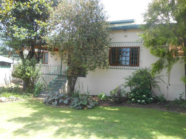 4 Bedroom House for Sale For Sale in Observatory - JHB - Home Sell - MR102076