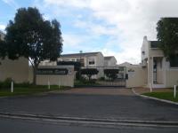 2 Bedroom 1 Bathroom Simplex for Sale for sale in Kenilworth - CPT