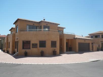 5 Bedroom House for Sale and to Rent For Sale in Bloubergstrand - Home Sell - MR10326