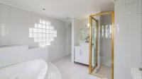 Main Bathroom of property in Winchester Hills