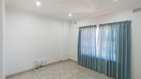 Bed Room 1 - 17 square meters of property in Scottburgh South