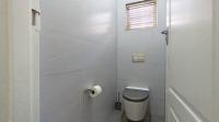 Bathroom 1 - 10 square meters of property in Scottburgh South