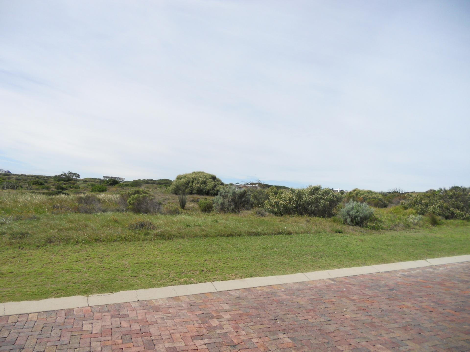 Front View of property in St Francis Bay