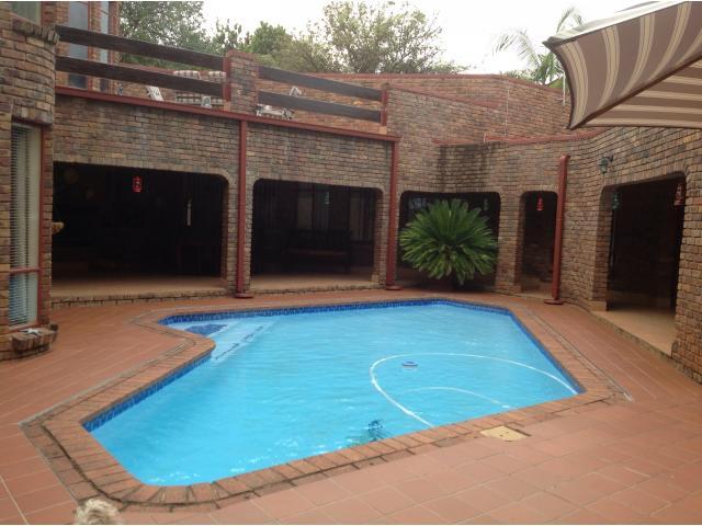 4 Bedroom House for Sale For Sale in Tzaneen - Home Sell - MR106125