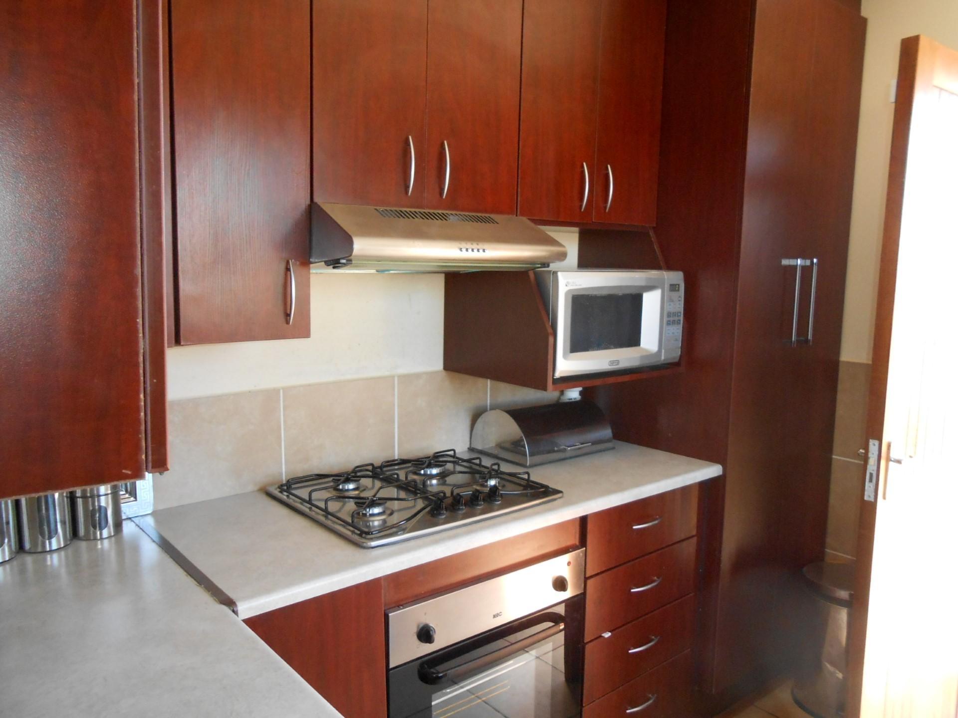 Kitchen - 10 square meters of property in Bloemfontein