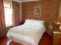 Bed Room 2 - 21 square meters of property in Nest Park