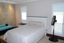 Bed Room 2 - 24 square meters of property in Somerset West