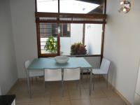 Dining Room - 15 square meters of property in Umkomaas