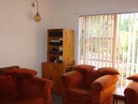 Lounges - 40 square meters of property in Bloemfontein