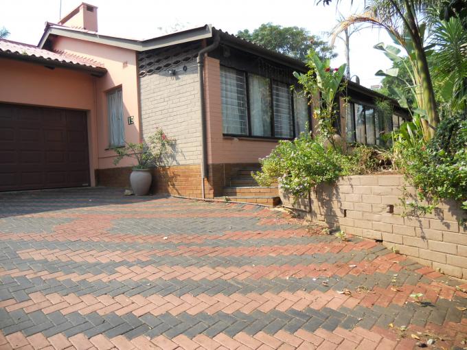 4 Bedroom House for Sale For Sale in Empangeni - Home Sell - MR109436