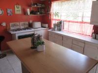Kitchen - 31 square meters of property in Eikenhof