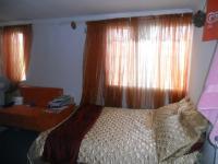 Bed Room 1 - 12 square meters of property in Phoenix