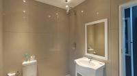 Bathroom 1 - 6 square meters of property in Edenvale