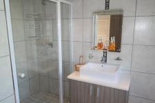 Main Bathroom - 5 square meters of property in Vredenburg