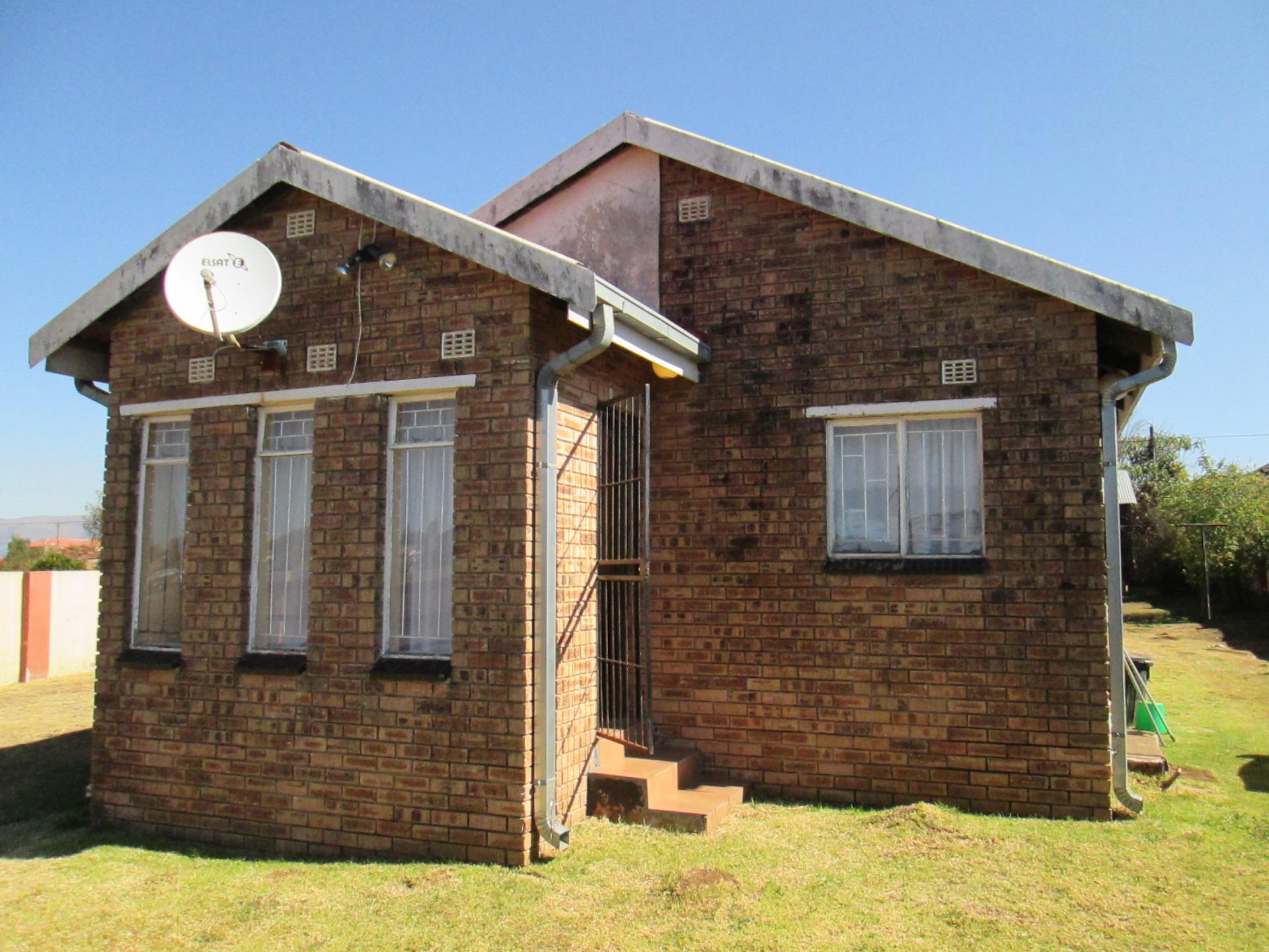 Front View of property in Graskop