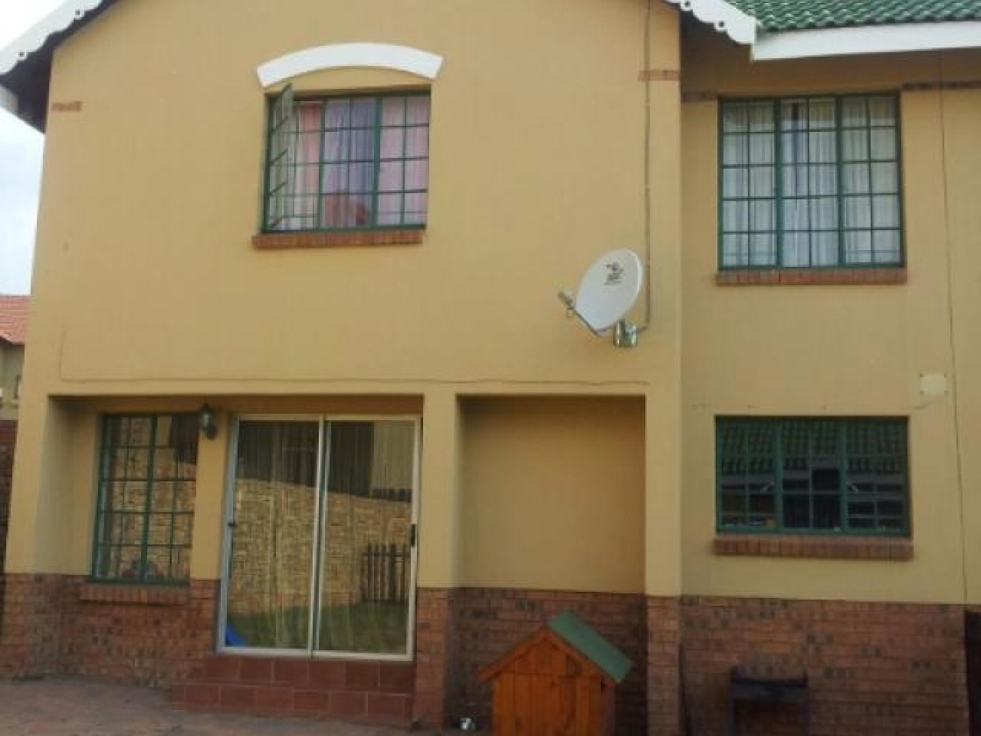 3 Bedroom Sectional Title for Sale For Sale in Emalahleni (W