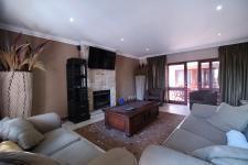 Lounges - 65 square meters of property in Silver Lakes Golf Estate