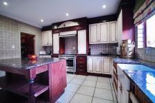 Kitchen - 48 square meters of property in Silver Lakes Golf Estate