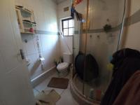 Bathroom 1 of property in Pinetown 