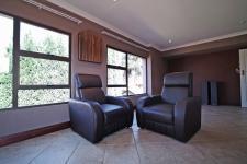 TV Room - 21 square meters of property in Woodhill Golf Estate