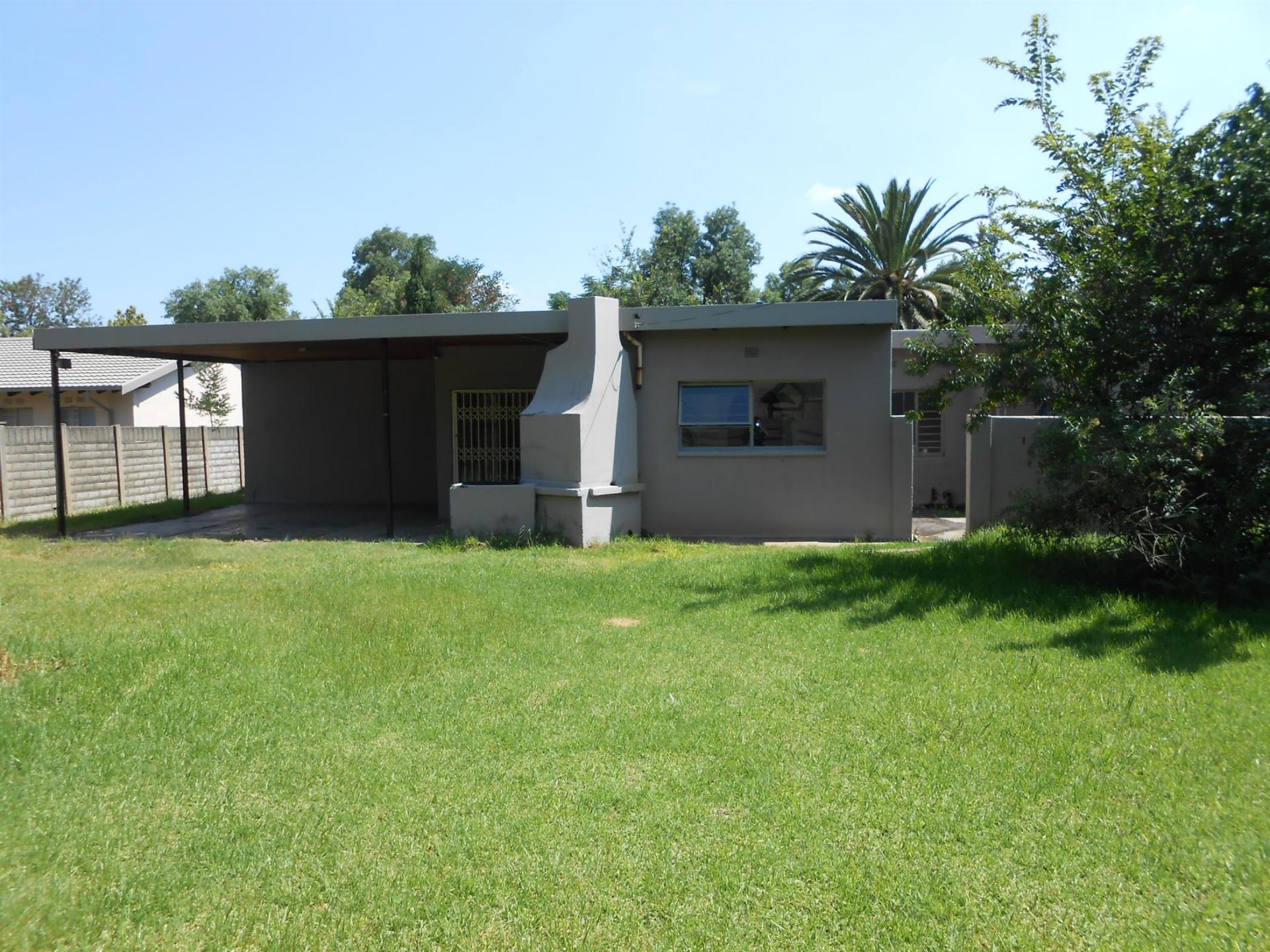 Backyard of property in Vaalpark