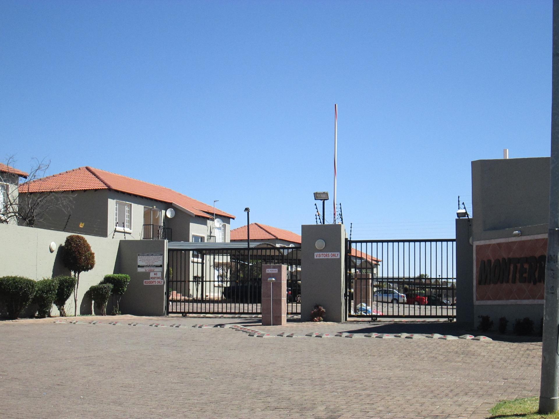 Front View of property in Northgate (JHB)